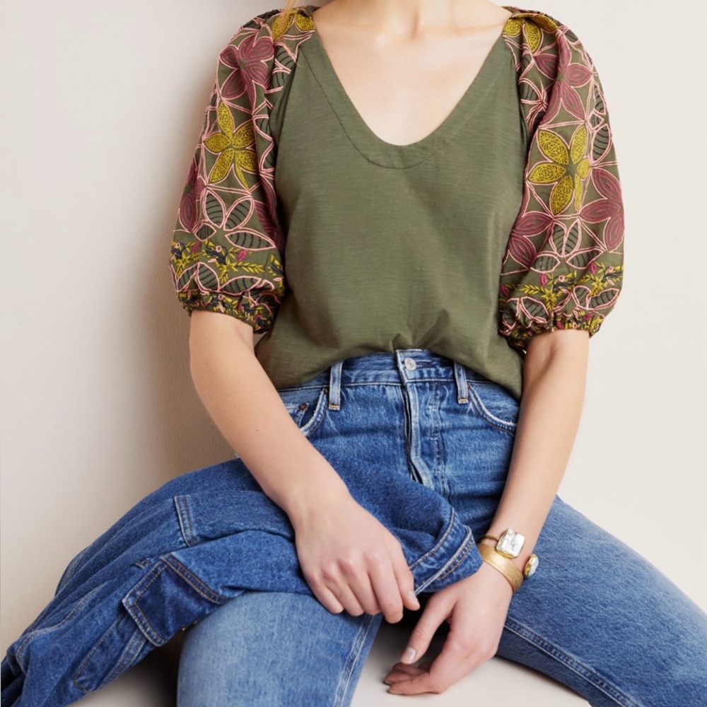 Anthropologie- Maeve Bridey Embroidered Blouse GUC size M